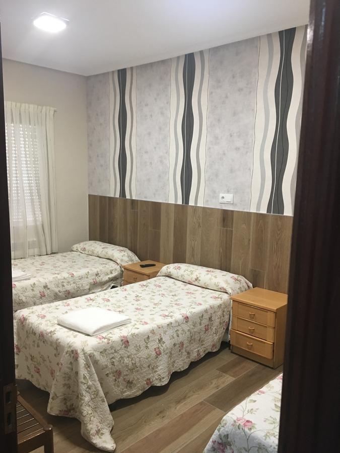 Pension Blanquita Logroño Esterno foto
