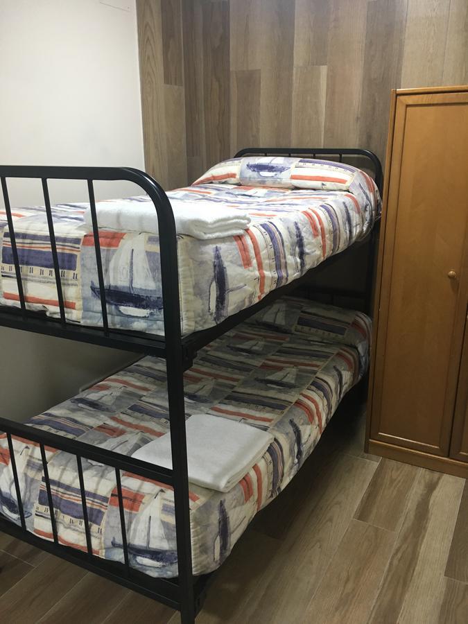 Pension Blanquita Logroño Esterno foto